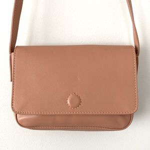 American Eagle Dusty Pink Crossbody Bag Adjustable Strap Vacation Coastal Preppy